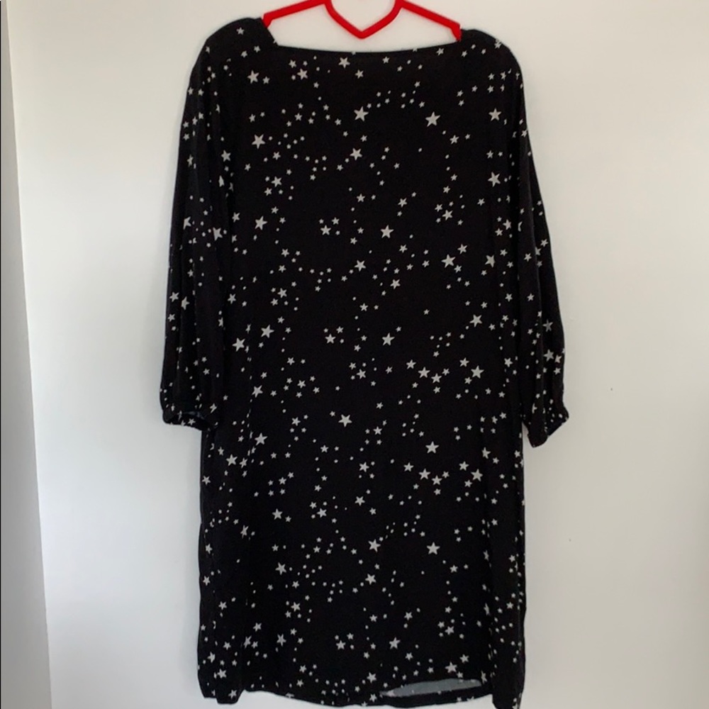 Black and white star dresd